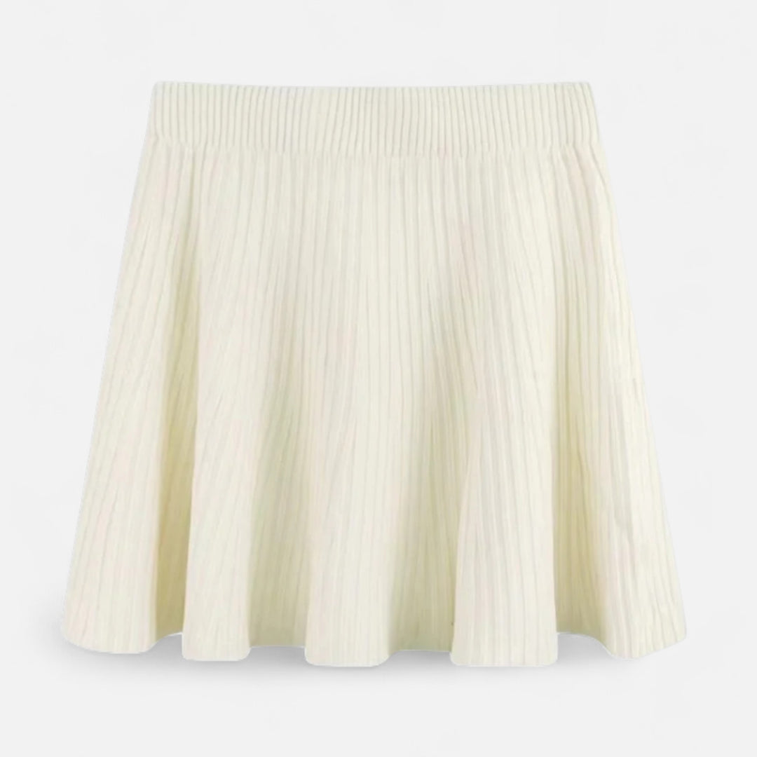 Veroux Mode | Women’s Pleated Wool Mini Skirt – Sculpted Warmth, Timeless Femininity
