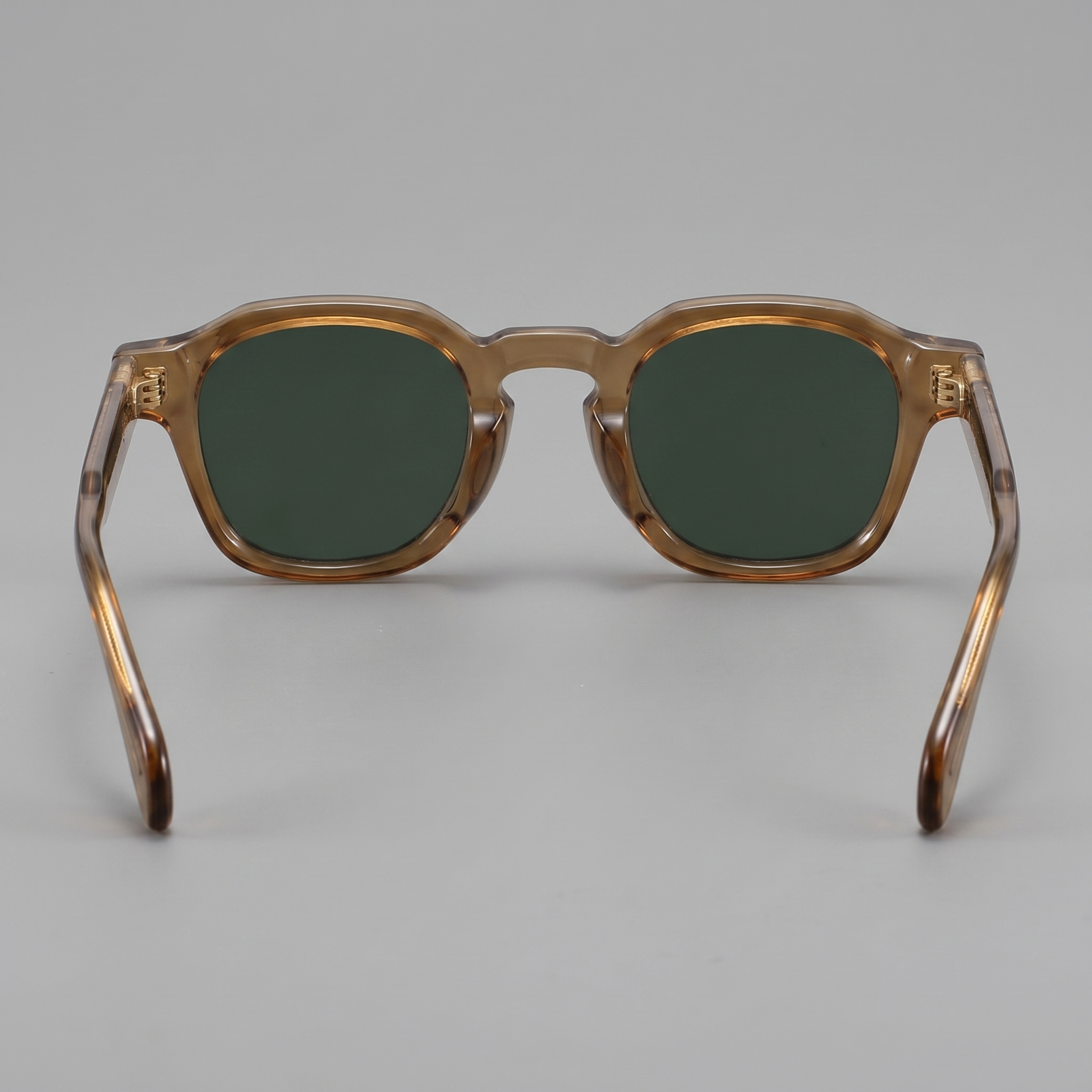 Men's vintage square sunglasses | dark lenses for daily use